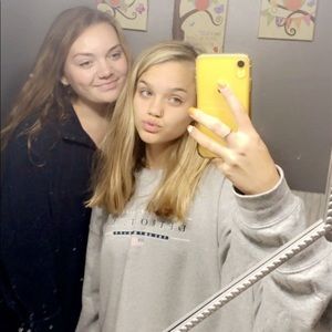 Meet your Posher, Alaina